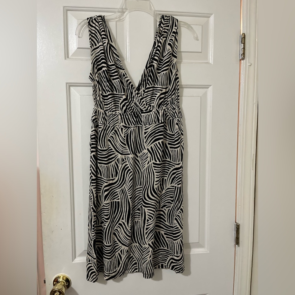 Women’s dress